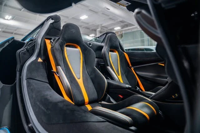 2022 McLaren 720S Spider - Image 14 of 31