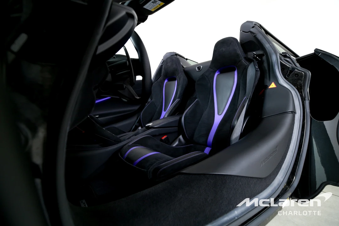 2022 McLaren 720S Spider - Image 13 of 31
