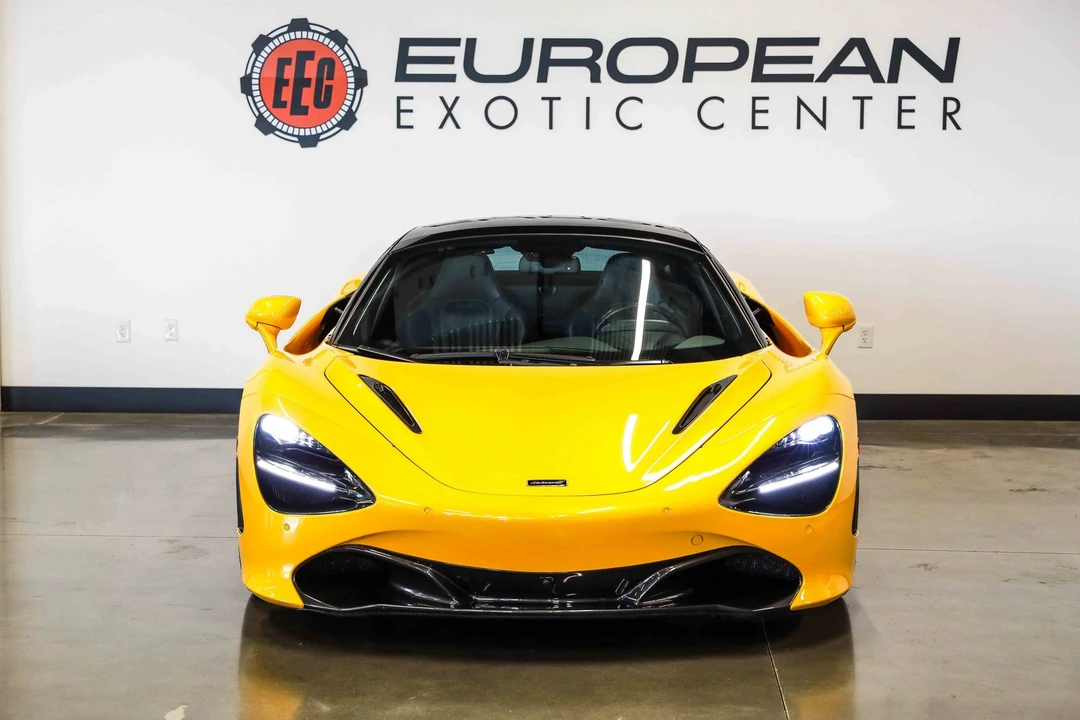 2022 McLaren 720S Spider - Image 5 of 31