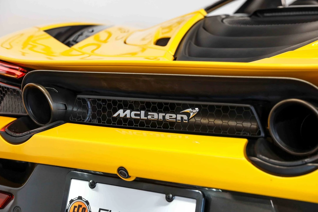 2022 McLaren 720S Spider - Image 29 of 31