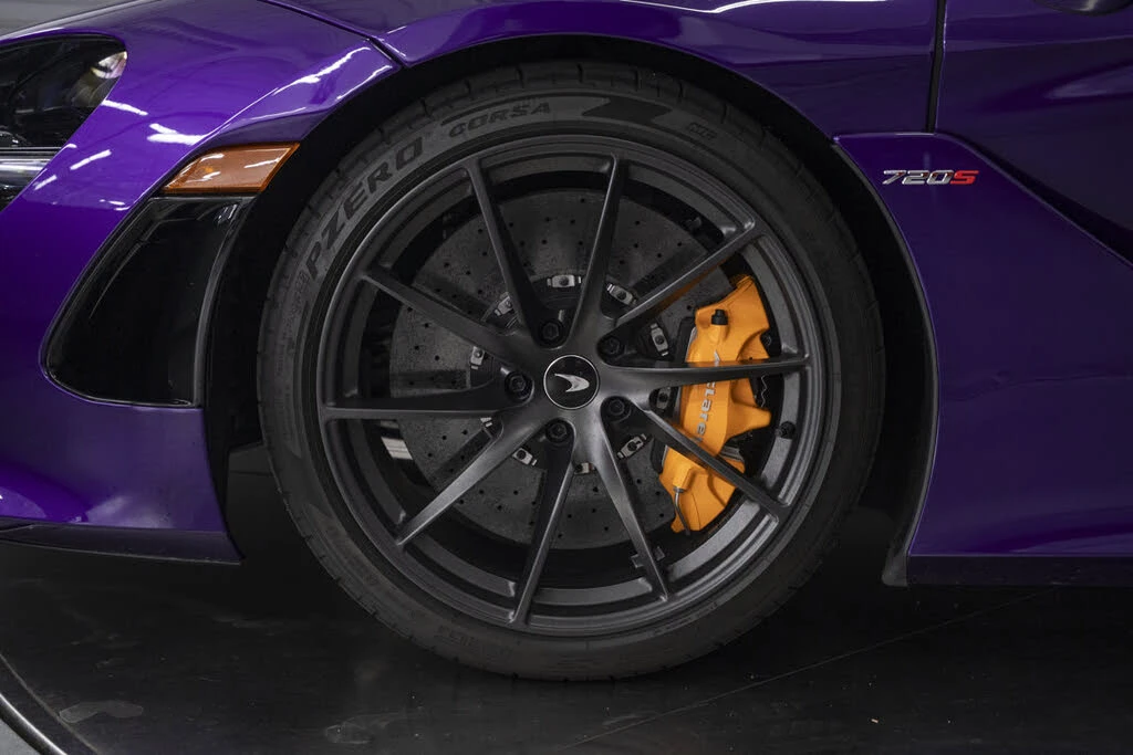 2022 McLaren 720S - Image 30 of 31