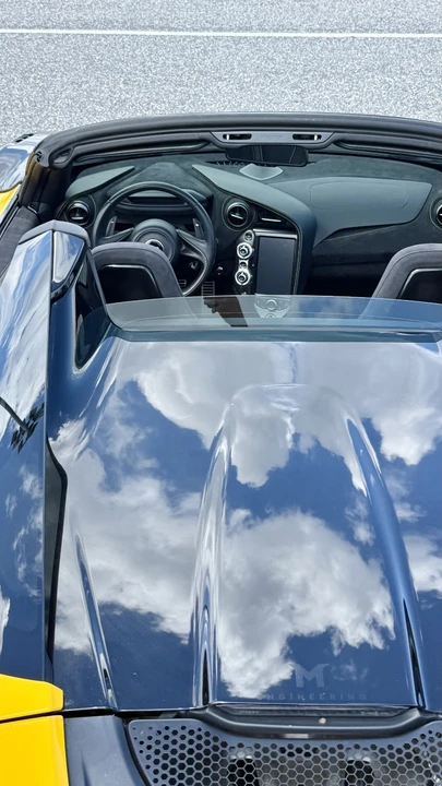 2022 McLaren 720S - Image 20 of 31