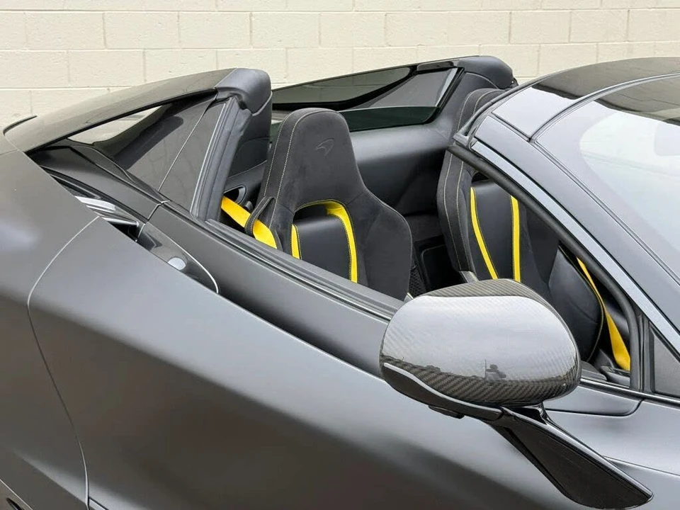 2022 McLaren 720S - Image 26 of 31