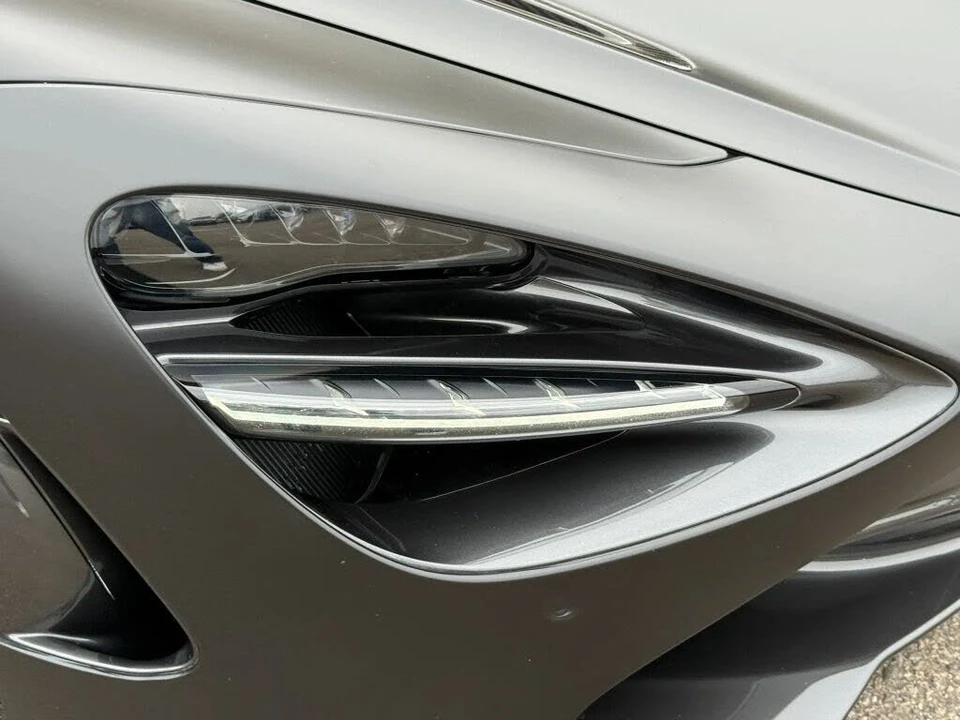 2022 McLaren 720S - Image 24 of 31