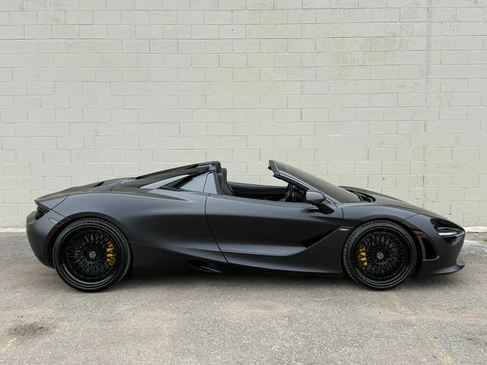 2022 McLaren 720S - Image 20 of 31