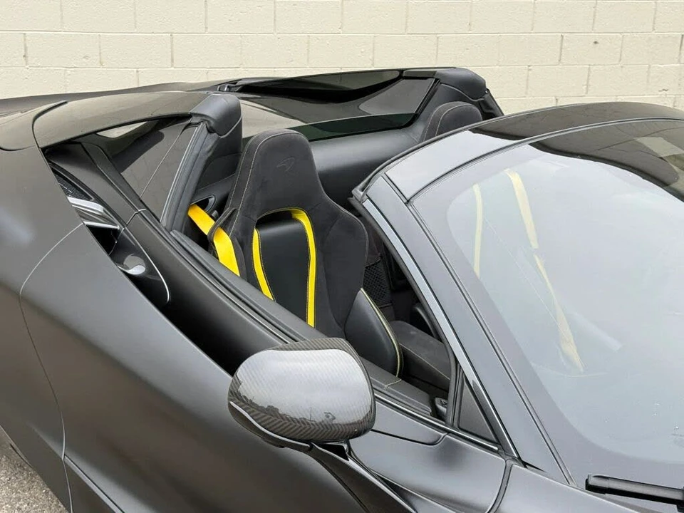 2022 McLaren 720S - Image 27 of 31