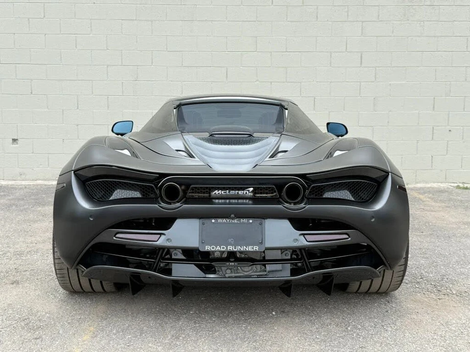 2022 McLaren 720S - Image 14 of 31