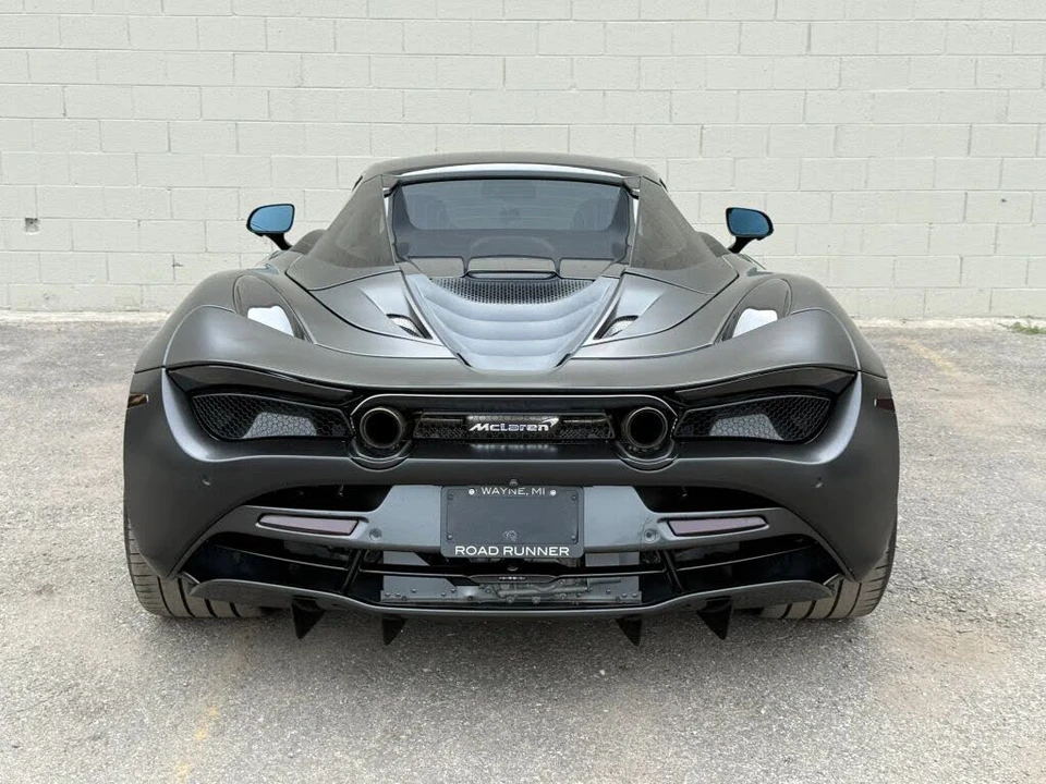 2022 McLaren 720S - Image 12 of 31