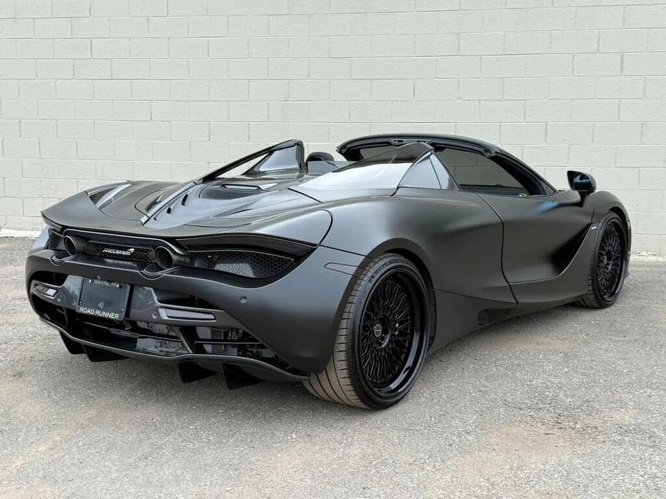 2022 McLaren 720S - Image 17 of 31