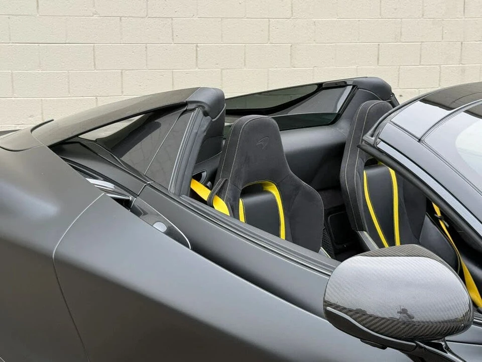 2022 McLaren 720S - Image 25 of 31
