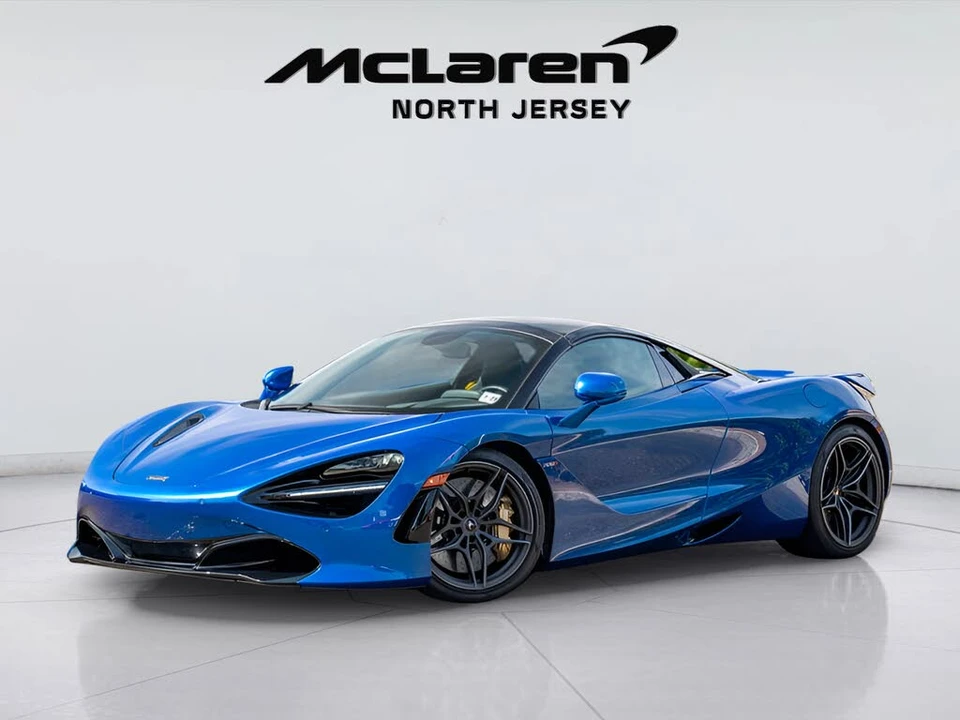 2022 McLaren 720S - Image 15 of 31