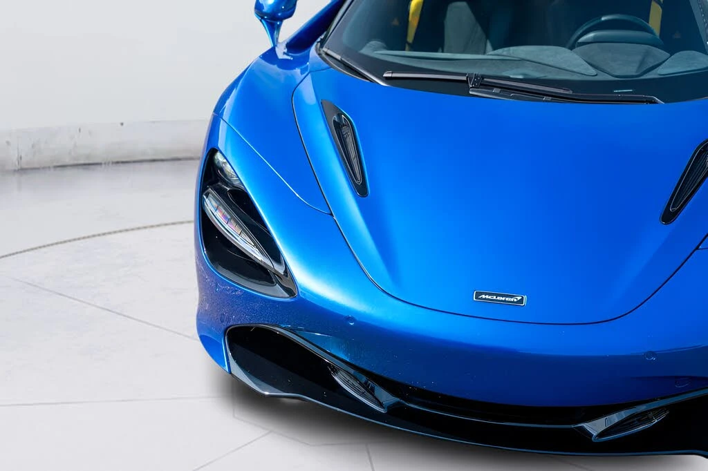 2022 McLaren 720S - Image 8 of 31