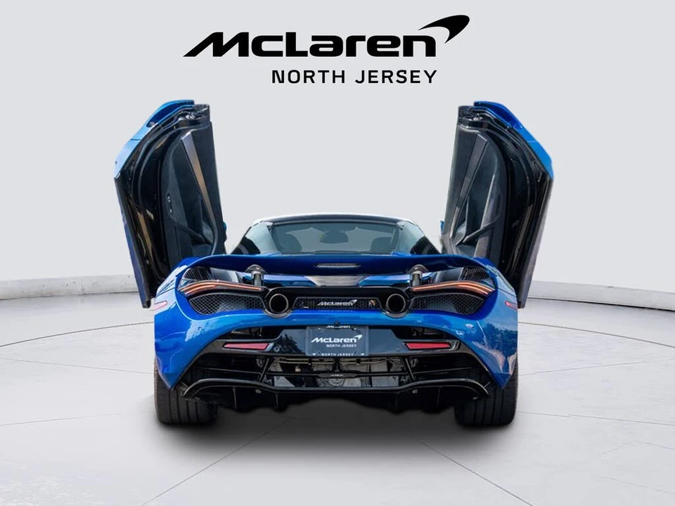 2022 McLaren 720S - Image 27 of 31