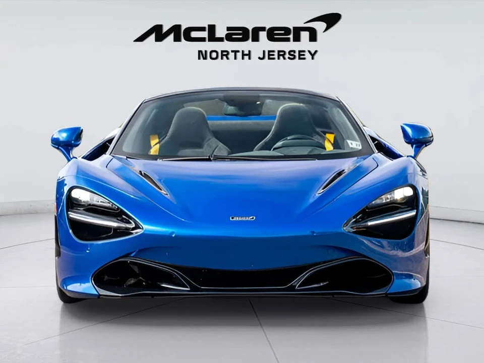 2022 McLaren 720S - Image 3 of 31