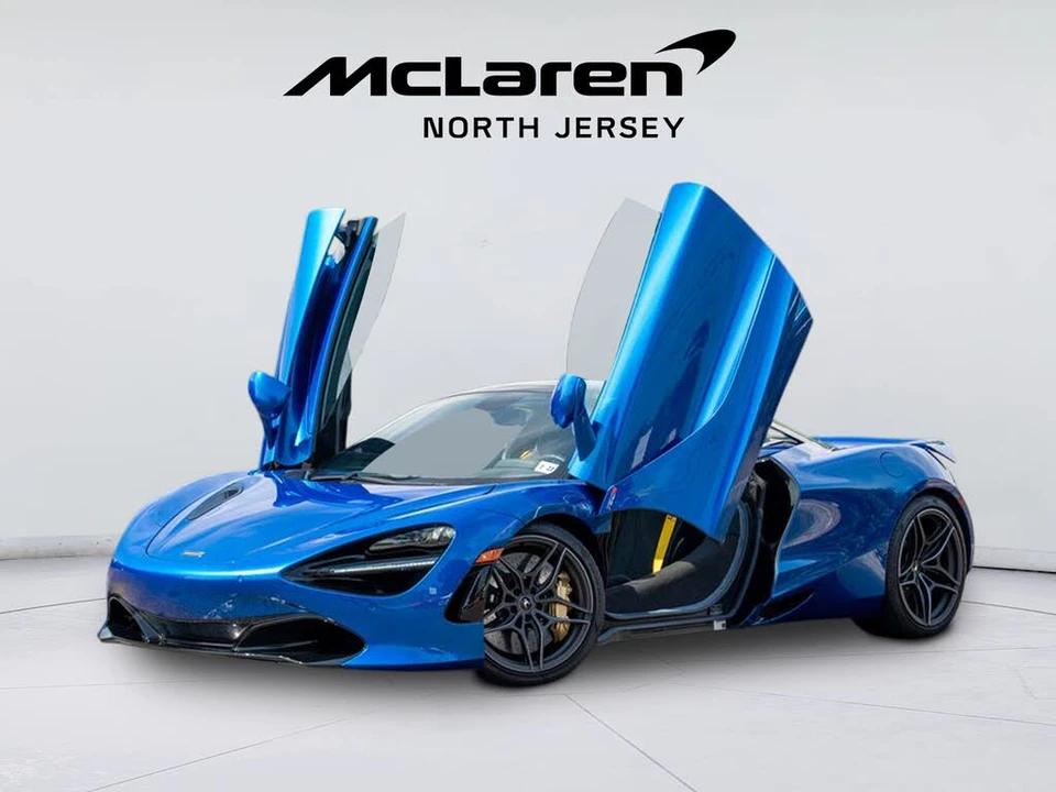 2022 McLaren 720S - Image 17 of 31