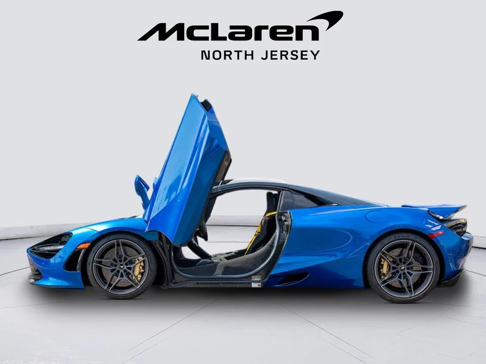 2022 McLaren 720S - Image 21 of 31