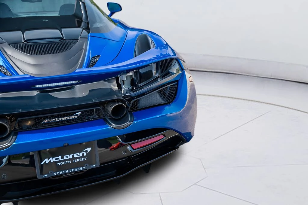 2022 McLaren 720S - Image 31 of 31