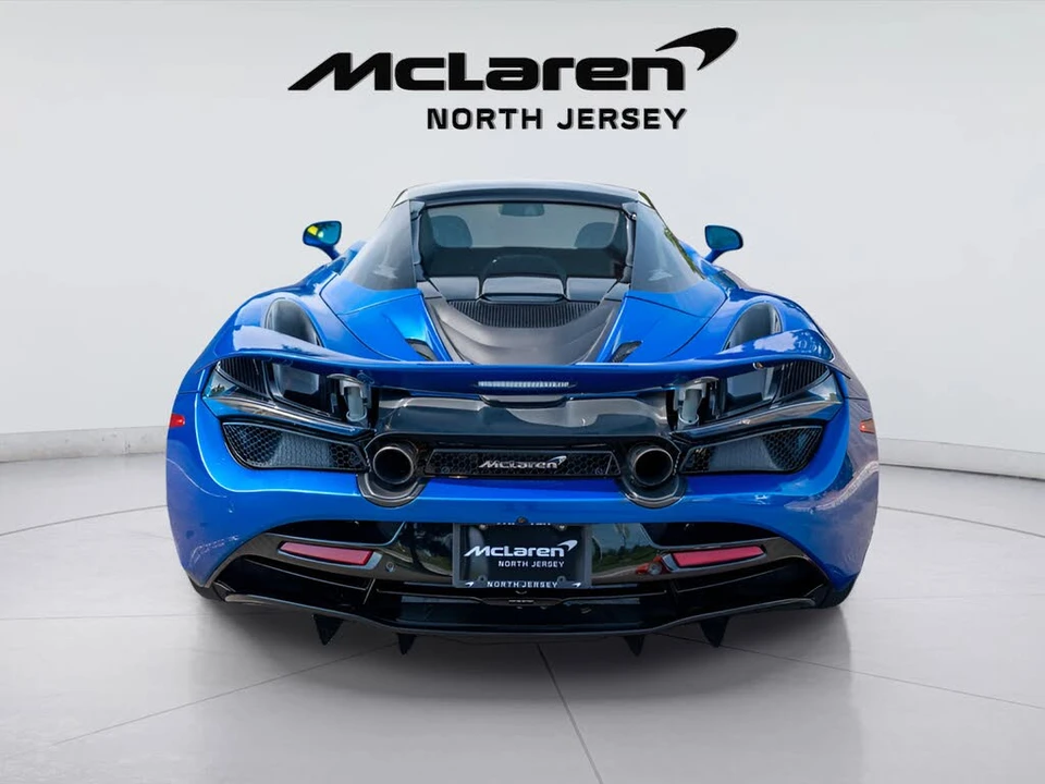 2022 McLaren 720S - Image 30 of 31