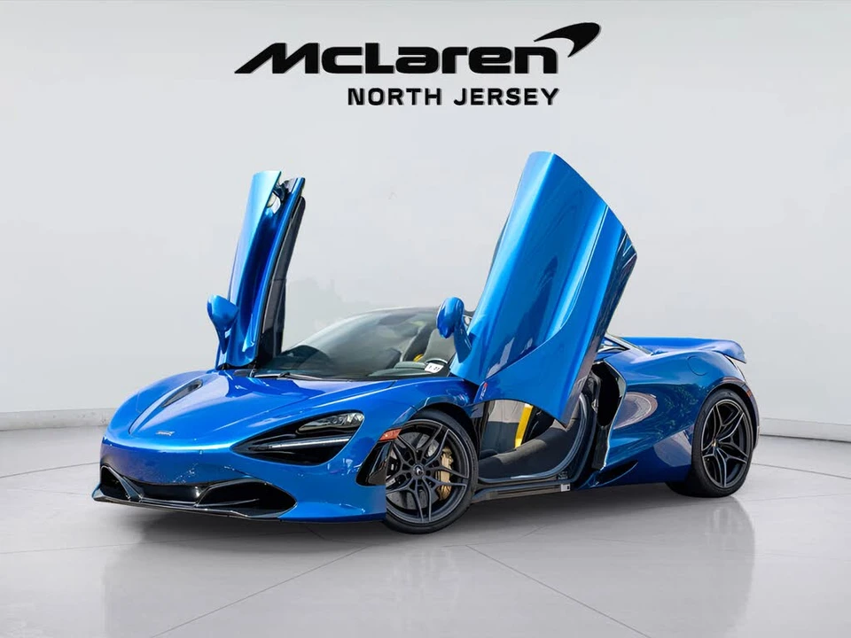 2022 McLaren 720S - Image 19 of 31