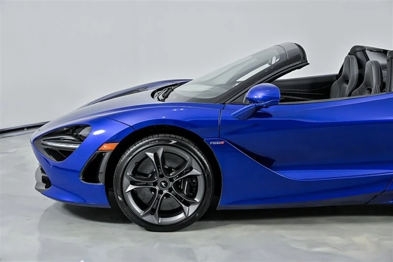 2022 McLaren 720S Spider - Image 7 of 12