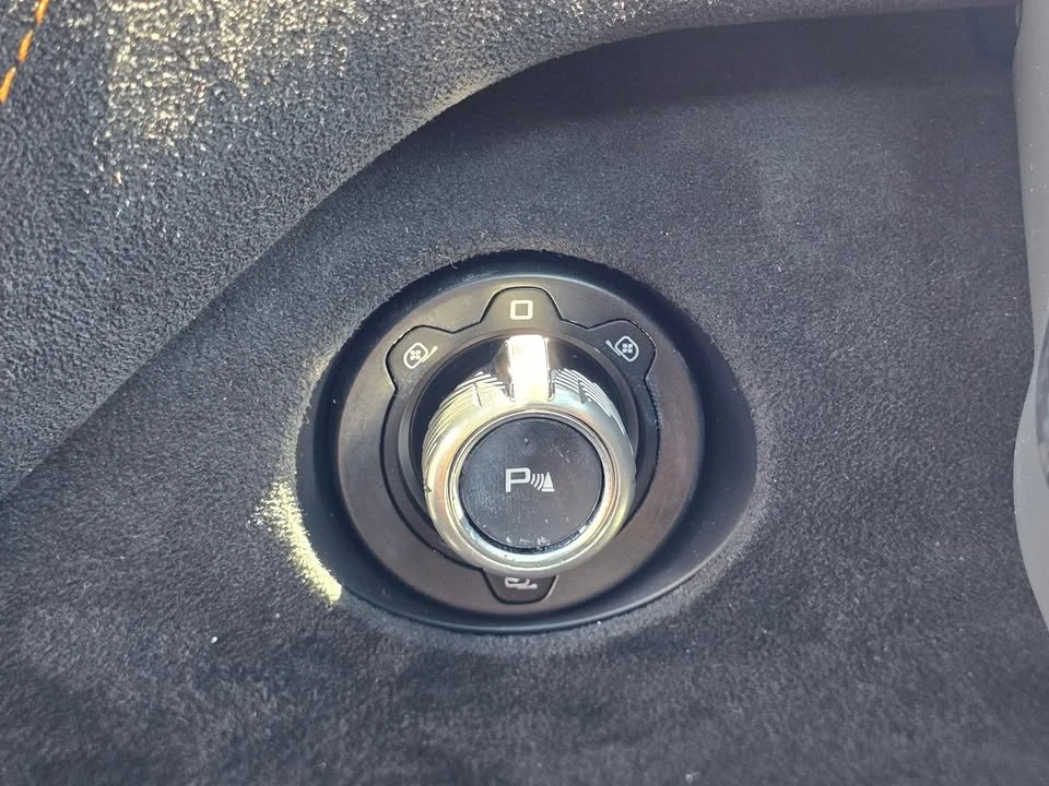 2022 McLaren 720S Spider - Image 17 of 20