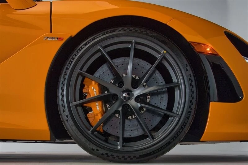 2022 McLaren 720S Spider - Image 20 of 21