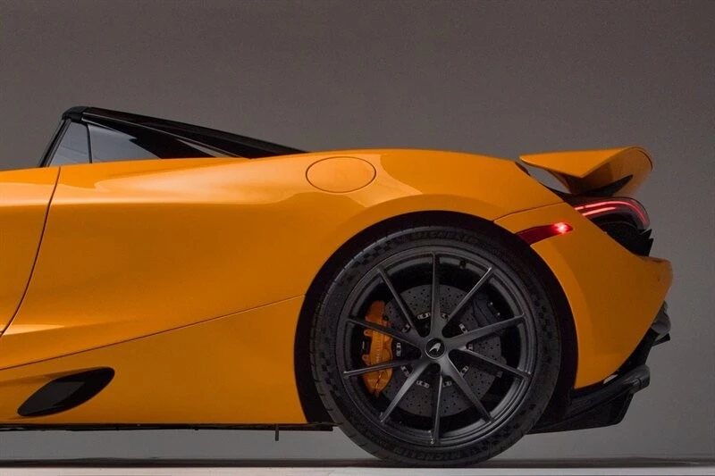 2022 McLaren 720S Spider - Image 8 of 21