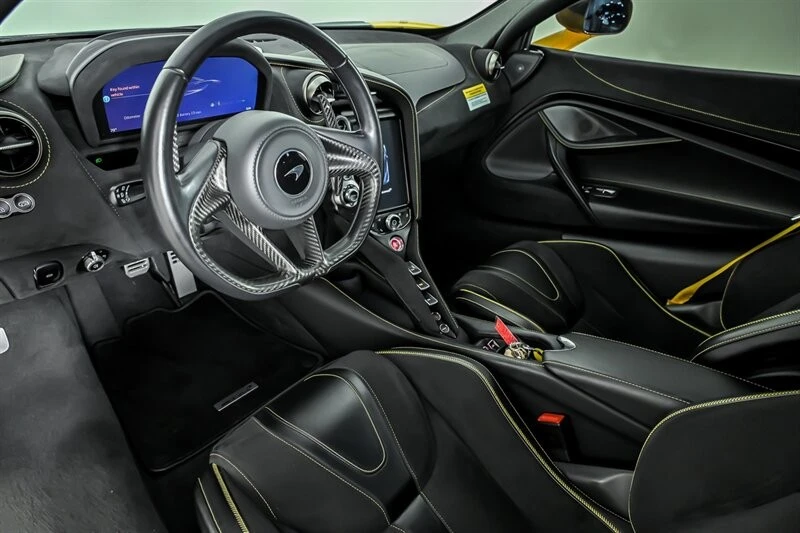 2022 McLaren 720S Spider - Image 23 of 31