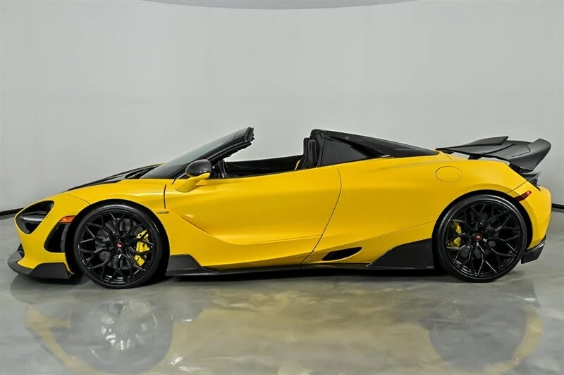 2022 McLaren 720S Spider - Image 11 of 31