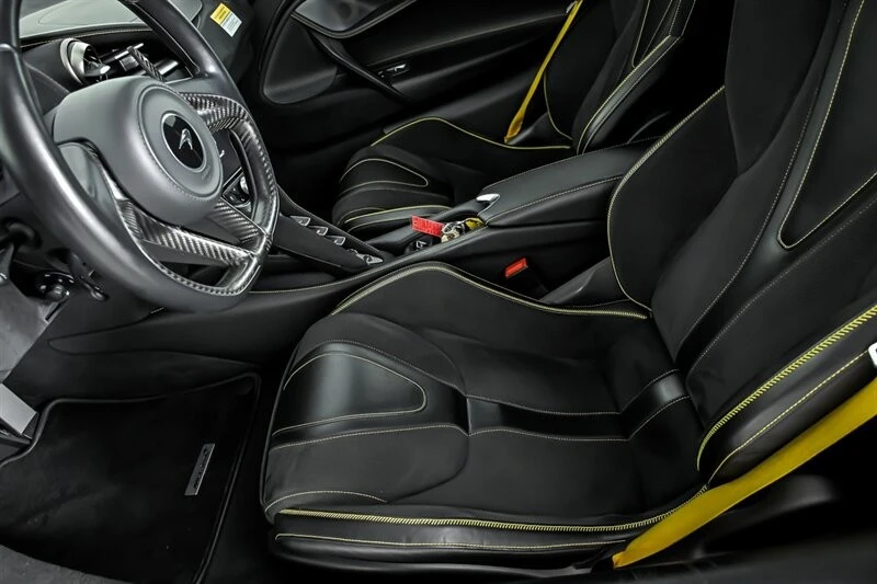 2022 McLaren 720S Spider - Image 24 of 31