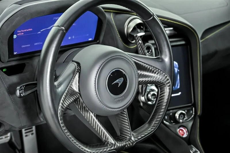 2022 McLaren 720S Spider - Image 27 of 31