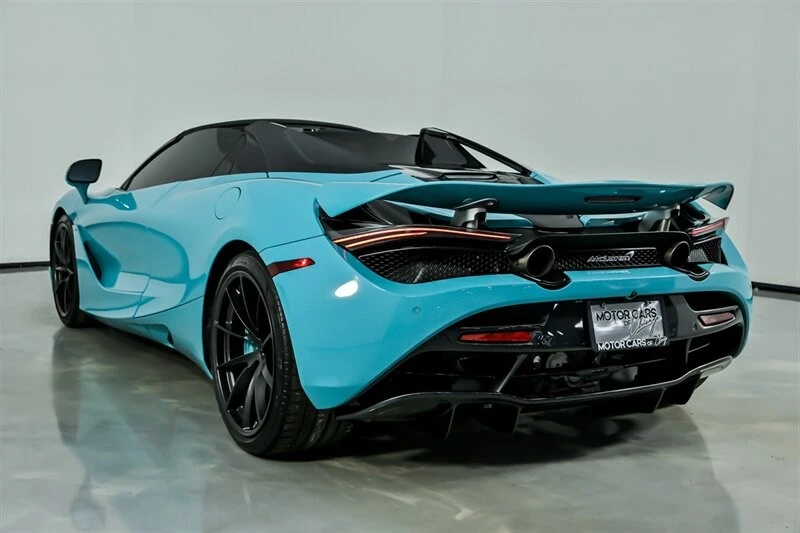 2022 McLaren 720S Spider - Image 10 of 12