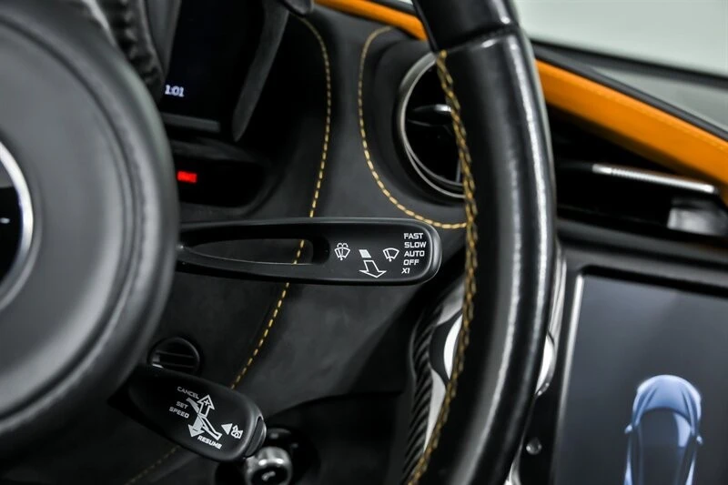 2022 McLaren 720S Spider - Image 31 of 31