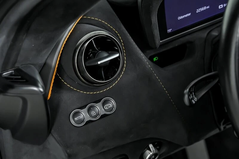 2022 McLaren 720S Spider - Image 24 of 31