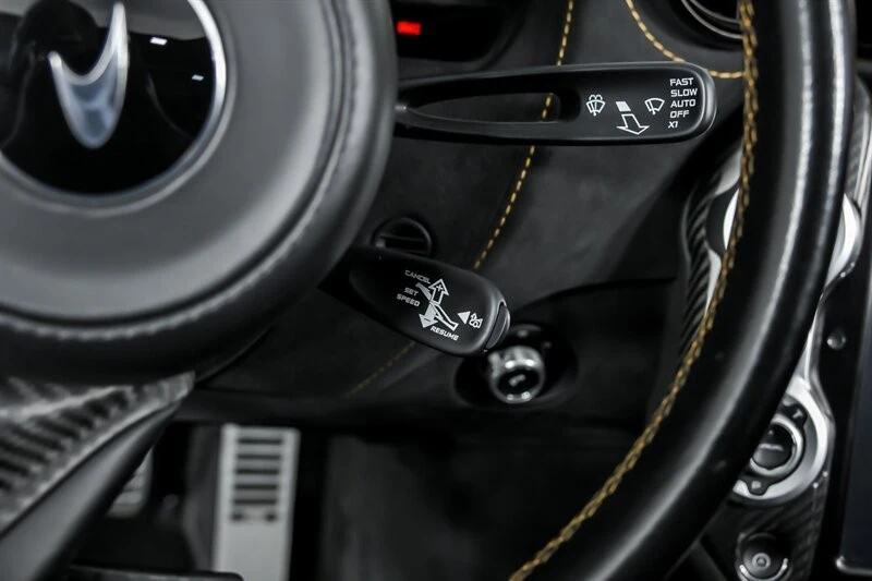 2022 McLaren 720S Spider - Image 30 of 31