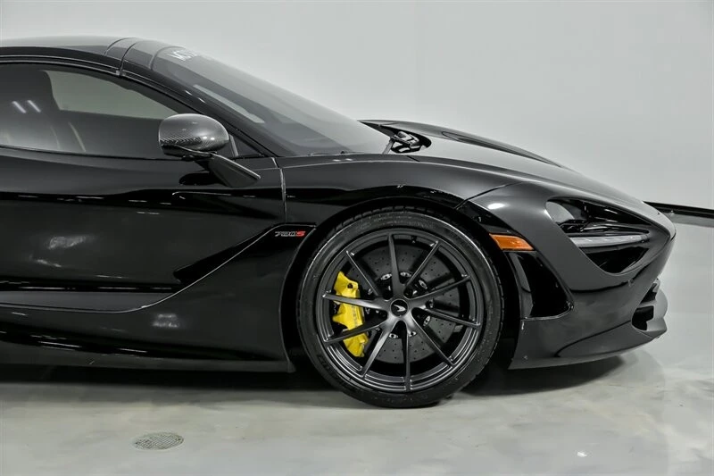 2022 McLaren 720S Spider - Image 14 of 21