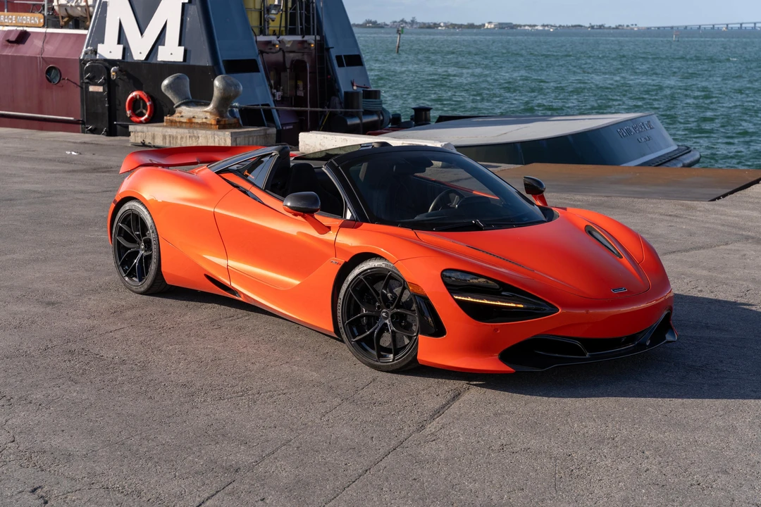2022 McLaren 720S Spider - Image 13 of 31