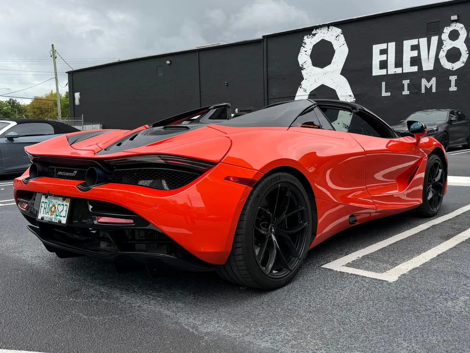 2022 McLaren 720S Spider - Image 20 of 31