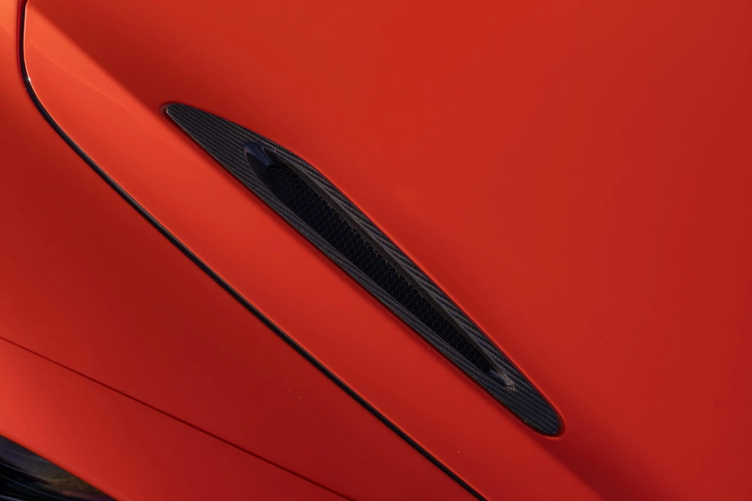 2022 McLaren 720S Spider - Image 22 of 31