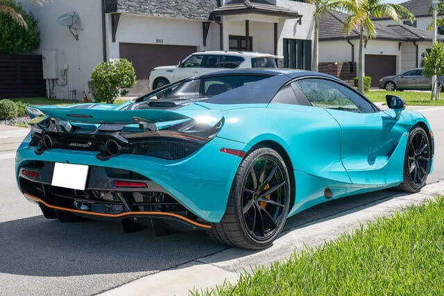 2022 McLaren 720S Spider - Image 18 of 31