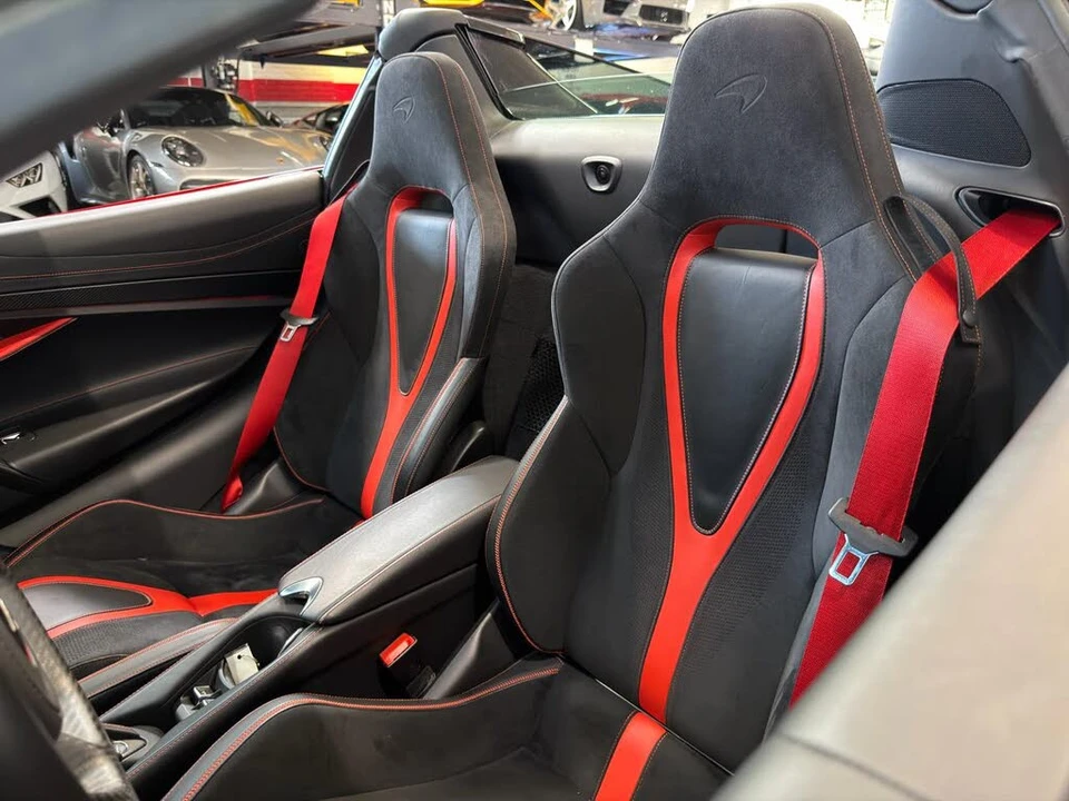 2022 McLaren 720S Spider - Image 31 of 31