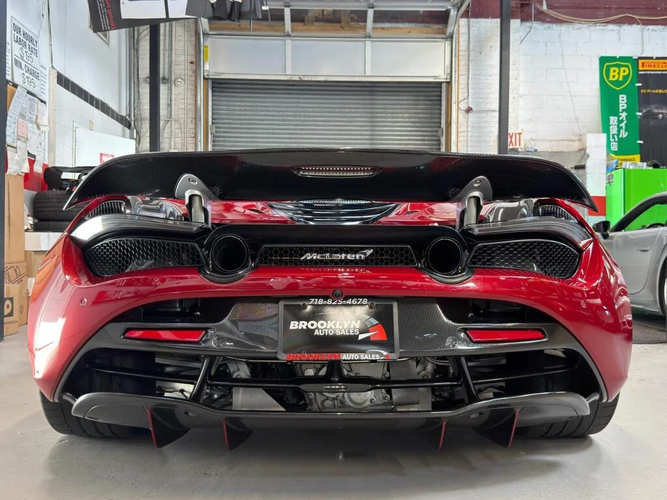 2022 McLaren 720S Spider - Image 8 of 31
