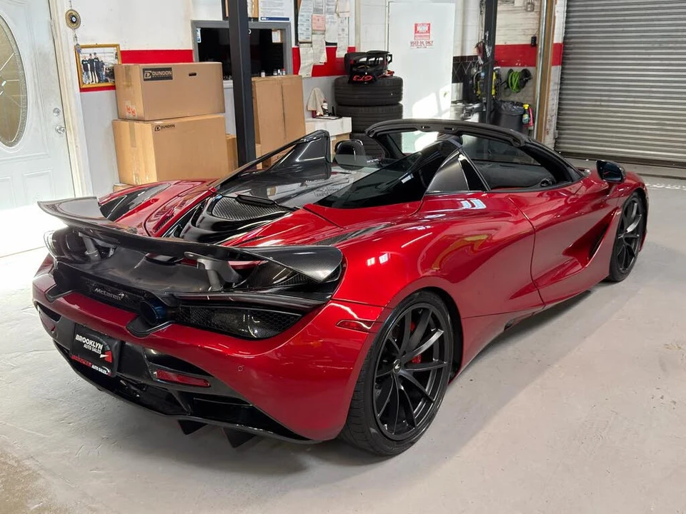 2022 McLaren 720S Spider - Image 6 of 31