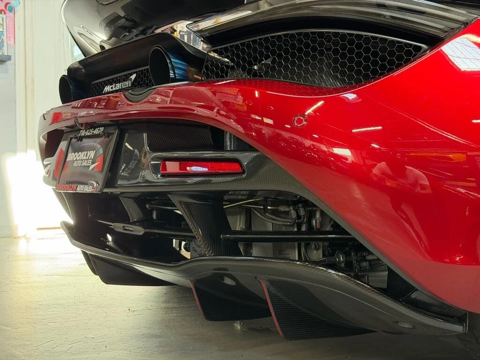 2022 McLaren 720S Spider - Image 25 of 31
