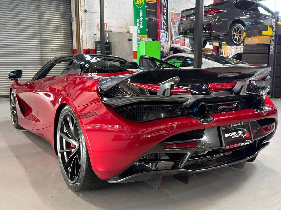 2022 McLaren 720S Spider - Image 10 of 31