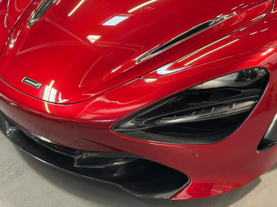 2022 McLaren 720S Spider - Image 14 of 31