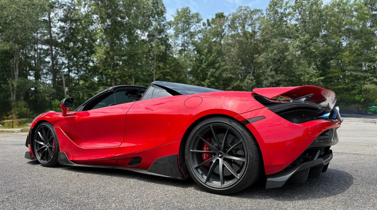 2022 McLaren 720S Spider - Image 6 of 18