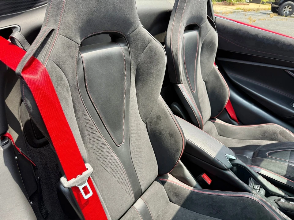 2022 McLaren 720S Spider - Image 15 of 18