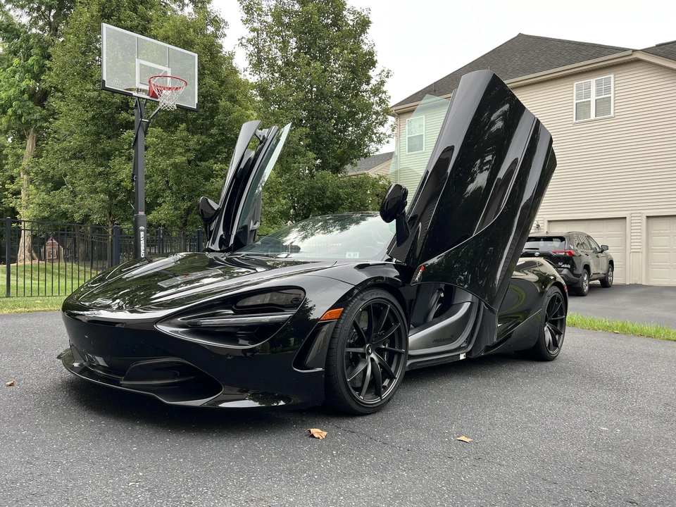 2022 McLaren 720S Spider - Image 20 of 31