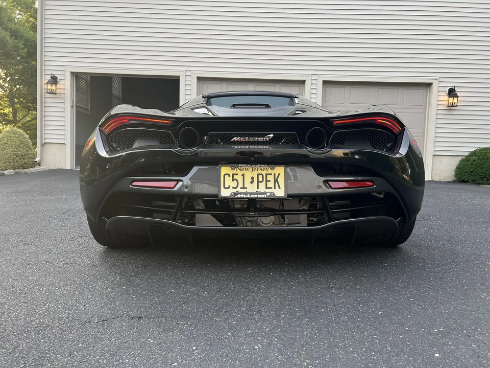 2022 McLaren 720S Spider - Image 14 of 31